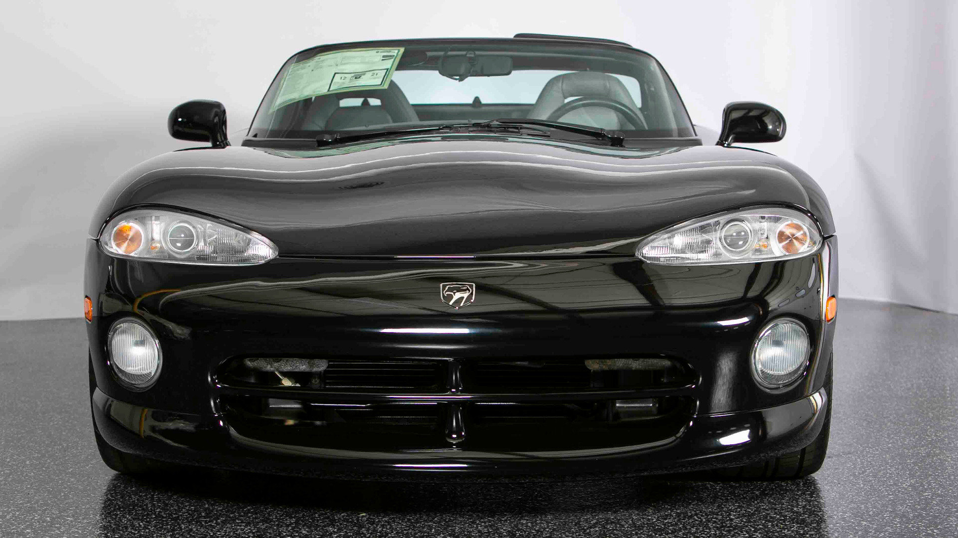 Used 1995 Dodge Viper RT/10 image 10