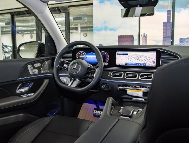 New 2026 Mercedes-Benz GLS 450 4MATIC image 14