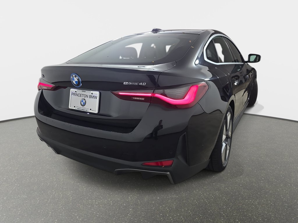 Certified 2024 BMW i4 eDrive40 w/ Premium Package RWD image 35