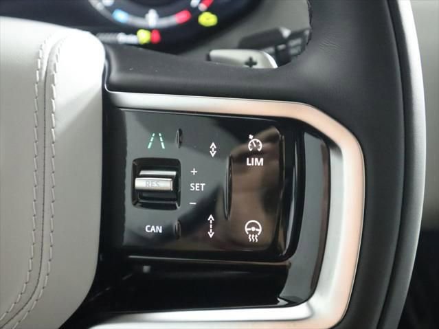 New 2026 Land Rover Range Rover Sport SE image 12