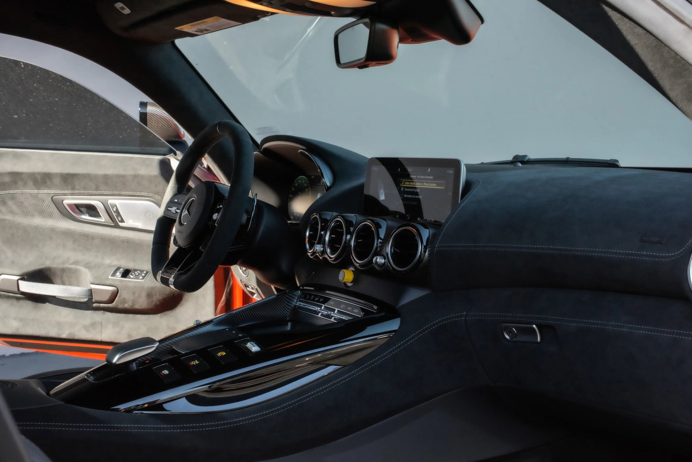 Used 2021 Mercedes-Benz AMG GT Black Series image 33