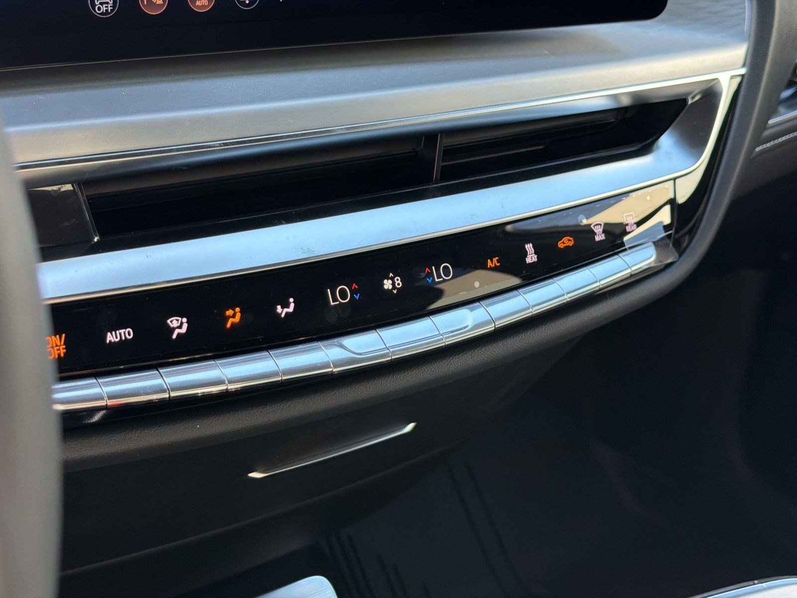 New 2027 Cadillac Lyriq Sport RWD image 17