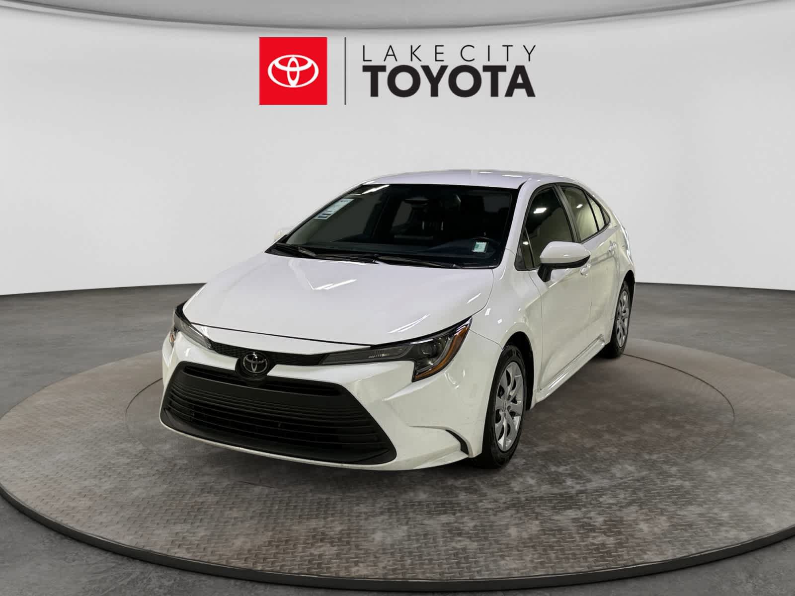 Used 2025 Toyota Corolla LE