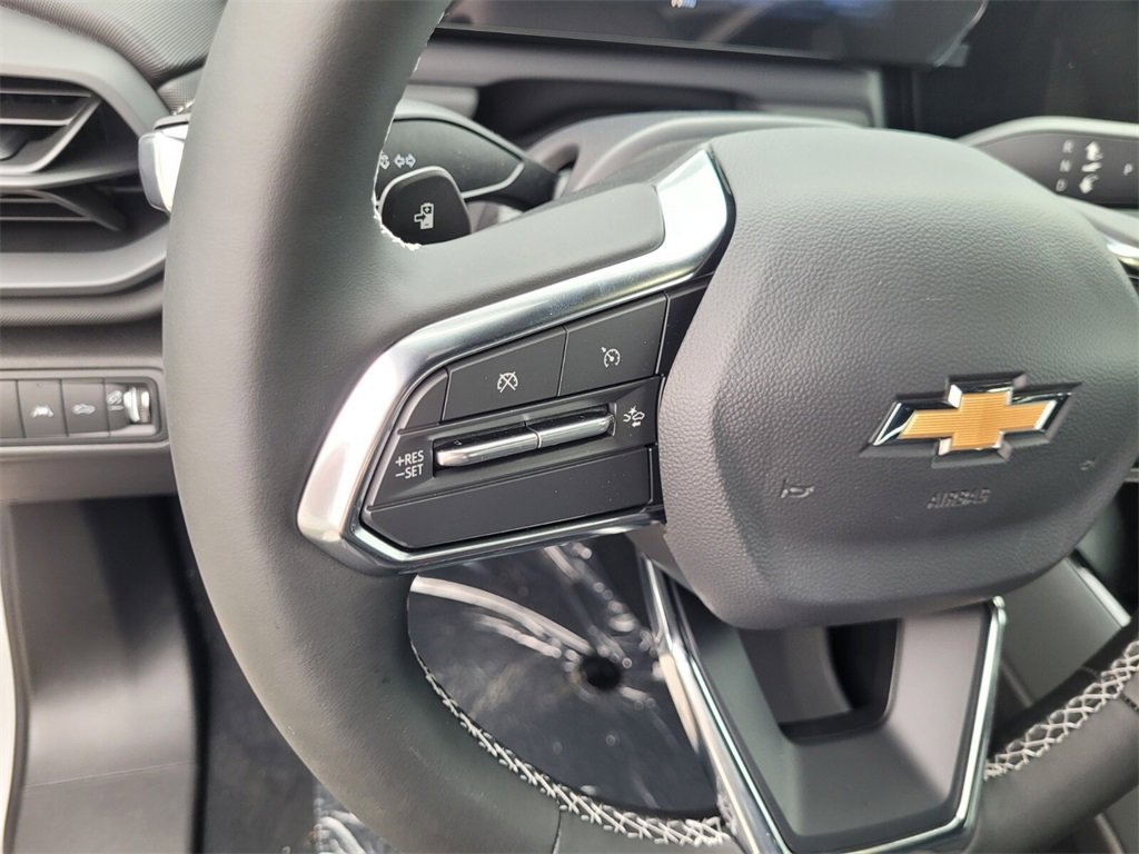 New 2026 Chevrolet Silverado EV LT image 17