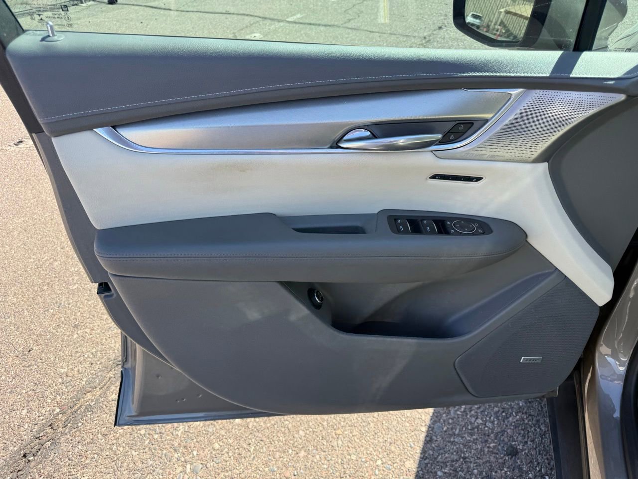 Used 2022 Cadillac XT5 Premium Luxury w/ Technology Package FWD image 15