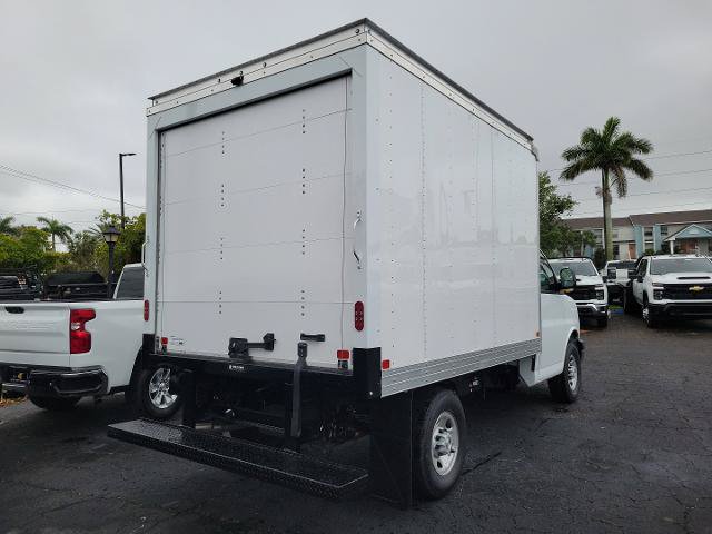 New 2025 Chevrolet Express 3500 w/ Power Convenience Package RWD image 4