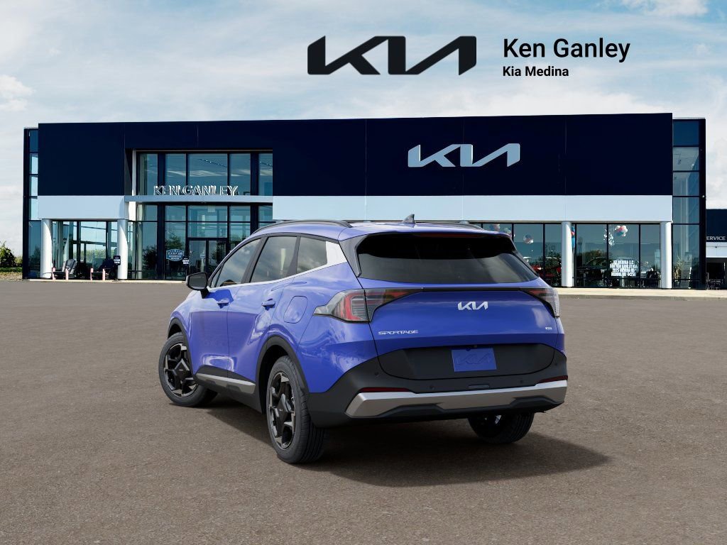 New 2026 Kia Sportage EX AWD/4WD image 4
