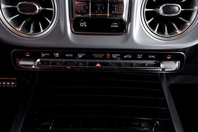 Used 2025 Mercedes-Benz G 63 AMG 4MATIC image 43
