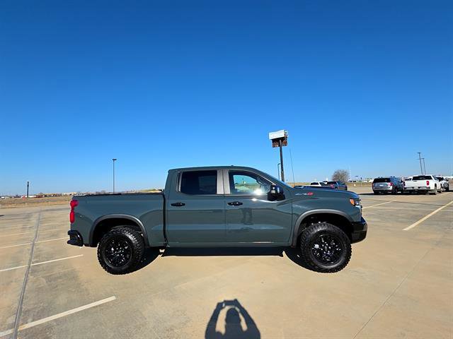 Used 2026 Chevrolet Silverado 1500 ZR2 AWD/4WD image 4