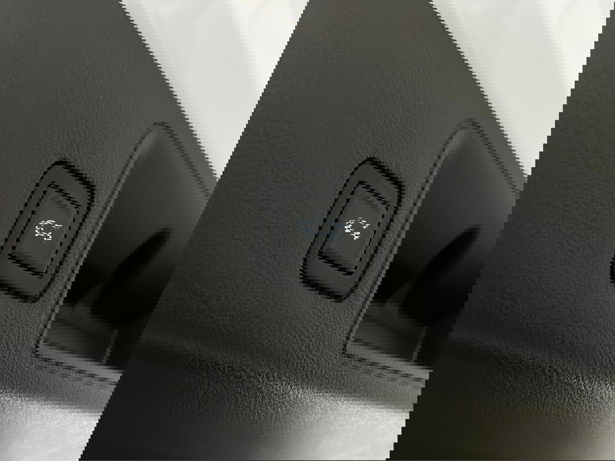 Used 2022 GMC Terrain SLT w/ Infotainment Package II image 33