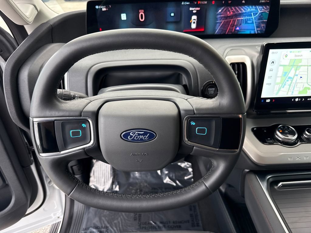 Used 2025 Ford Expedition Active RWD image 14