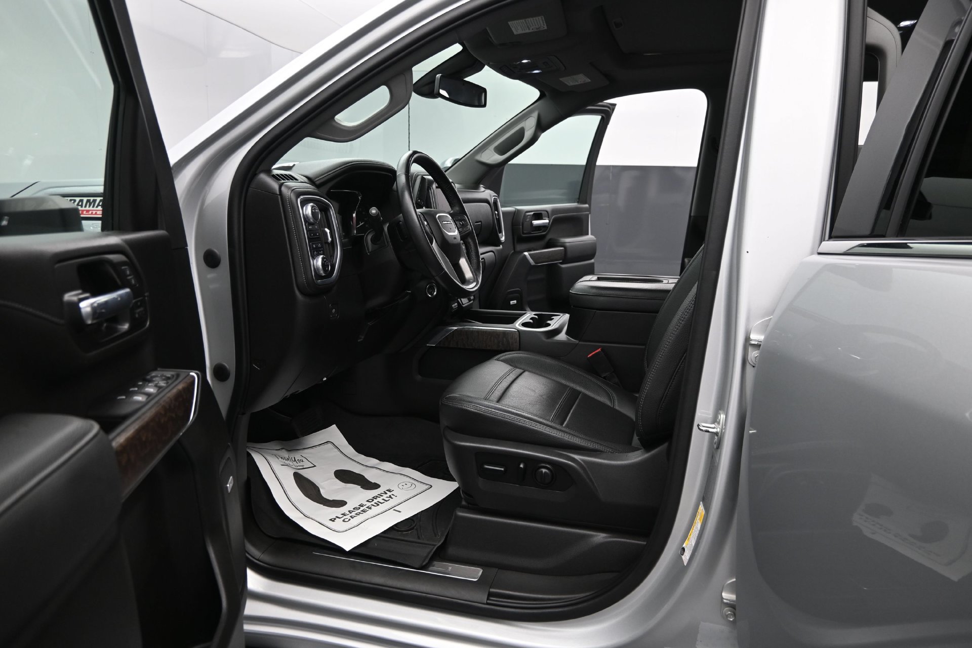 Used 2022 GMC Sierra 2500 Denali AWD/4WD image 15