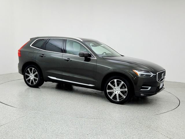 Used 2018 Volvo XC60 T6 Inscription w/ Luxury Seat Package image 3