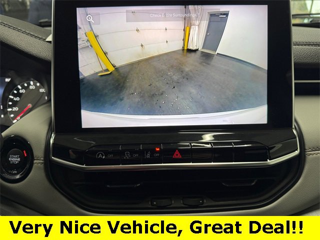 Used 2022 Jeep Compass Limited image 16