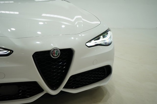 New 2026 Alfa Romeo Giulia Base image 9