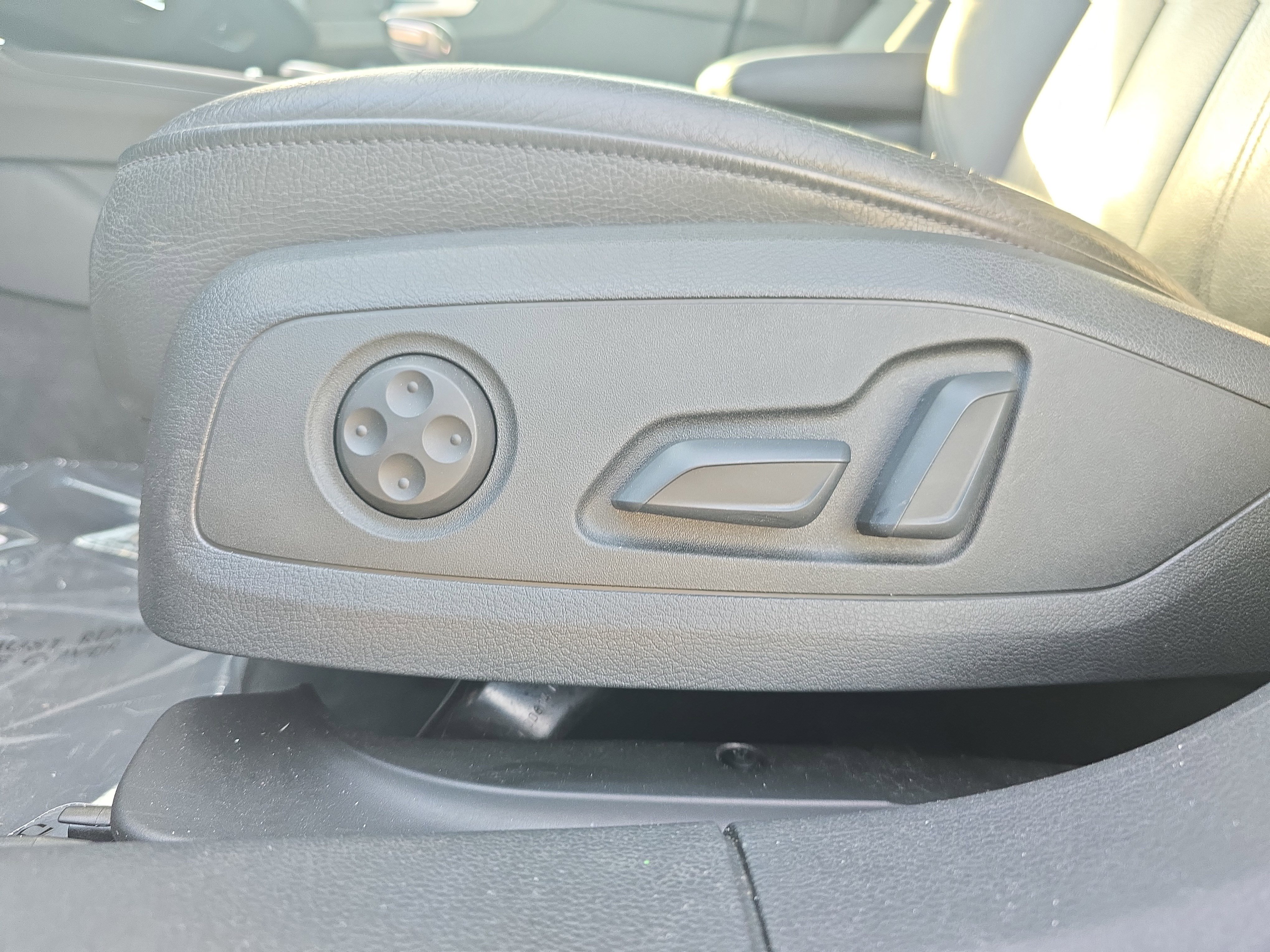 Used 2018 Audi A4 2.0T allroad Premium Plus image 26