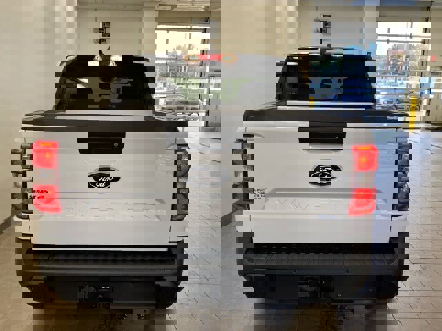 New 2025 Ford Maverick XLT w/ XLT Luxury Package image 6