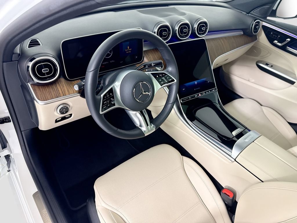 Certified 2025 Mercedes-Benz C 300 Sedan image 9