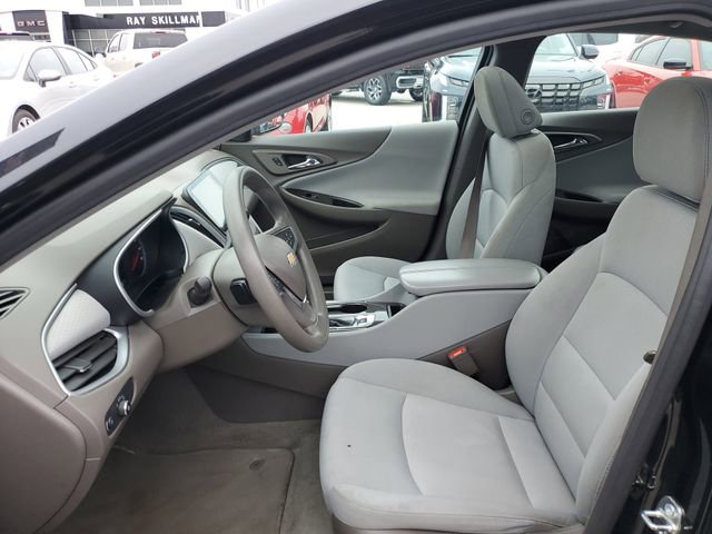 Used 2023 Chevrolet Malibu LT image 18
