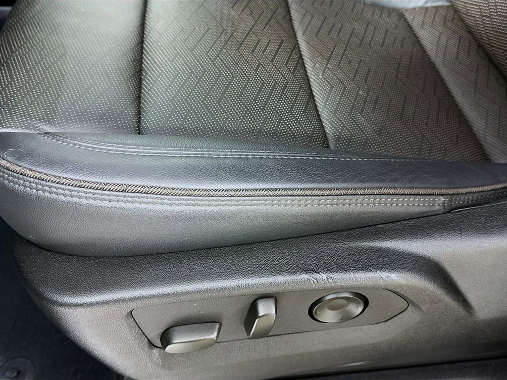 Used 2024 Chevrolet Tahoe High Country image 22