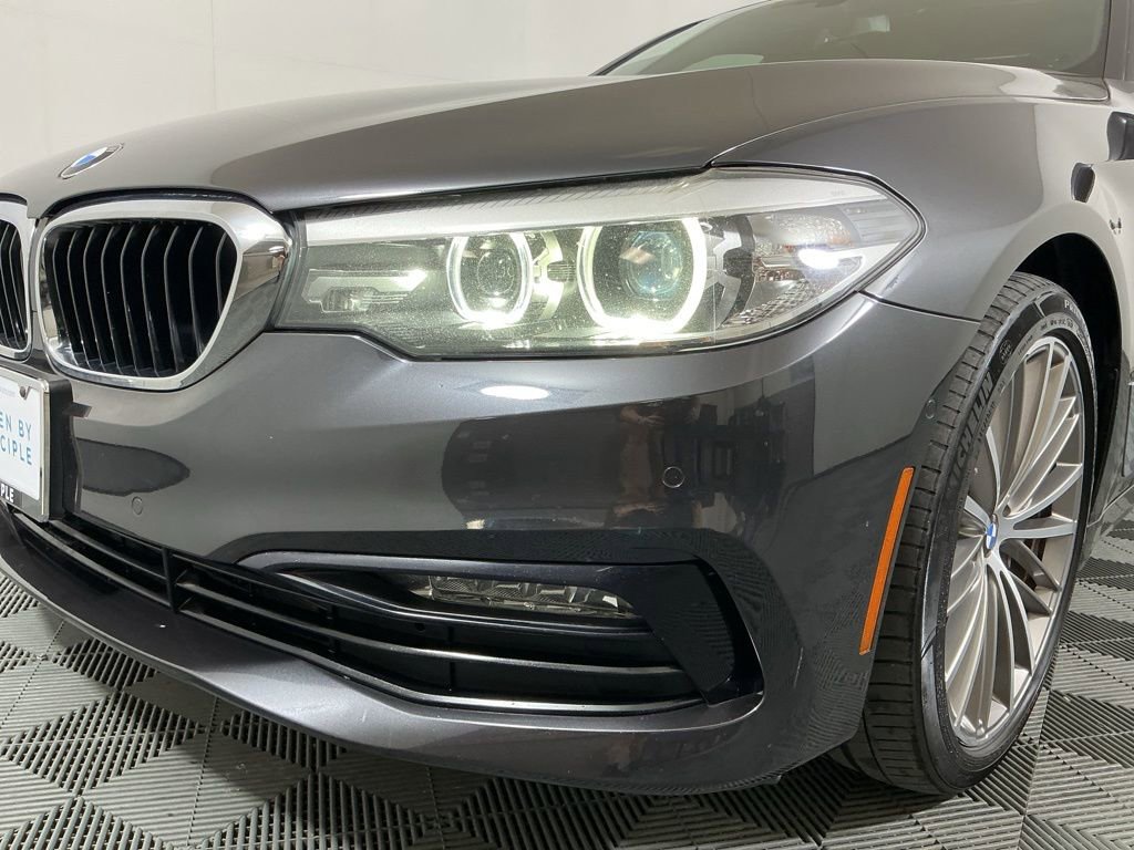 Used 2017 BMW 530i image 5