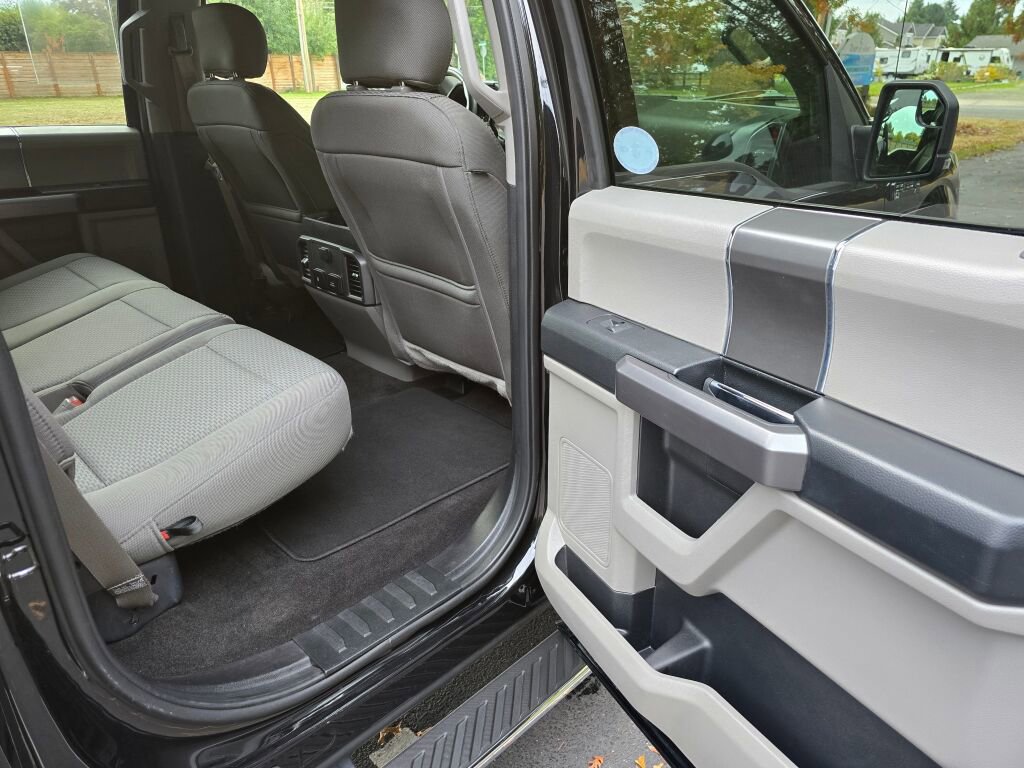 Used 2019 Ford F150 XLT w/ Equipment Group 302A Luxury image 14