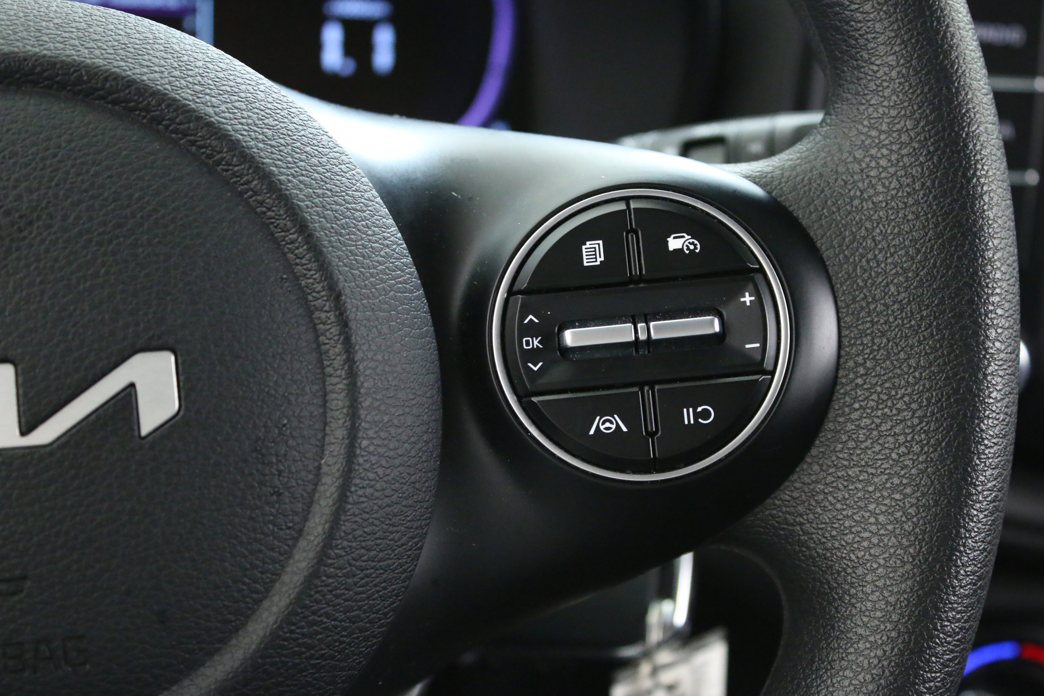 Used 2023 Kia Soul LX w/ LX Technology Package FWD image 15