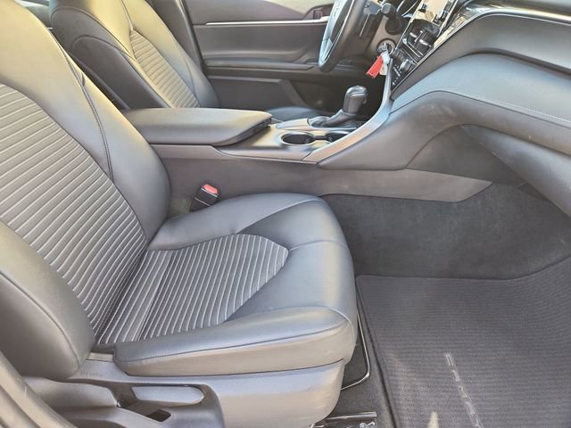 Used 2021 Toyota Camry SE FWD image 24