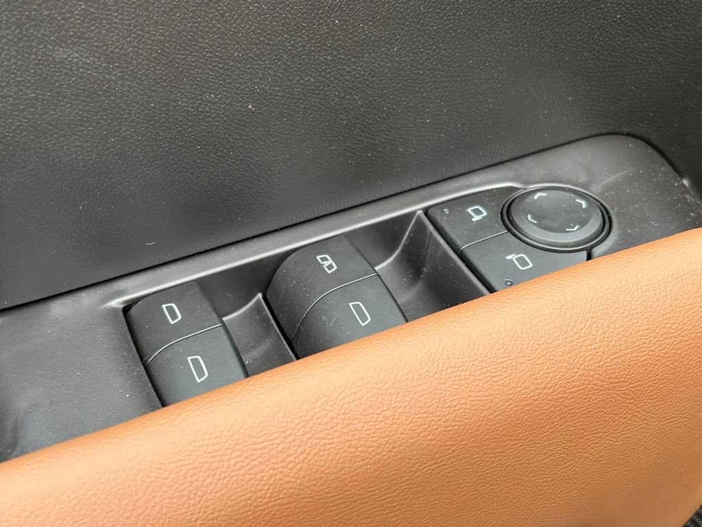 New 2026 GMC Canyon AT4 w/ Technology Plus Package image 20