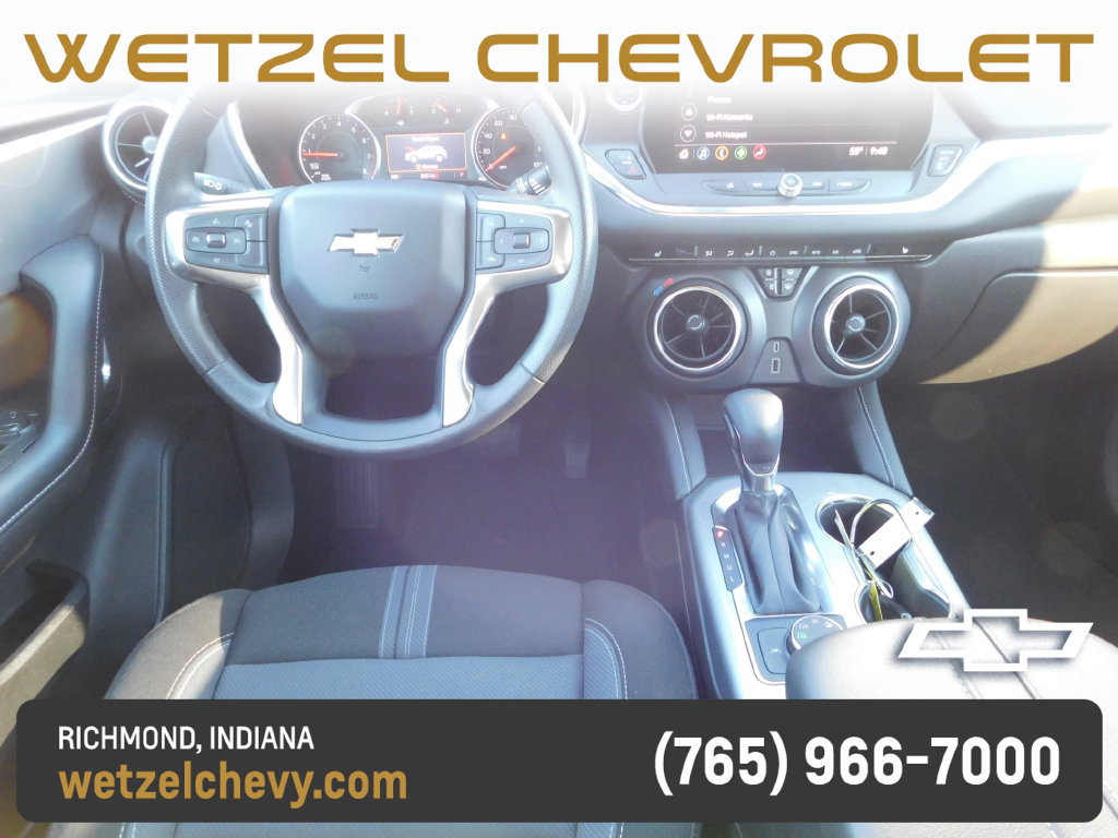 Certified 2025 Chevrolet Blazer LT AWD/4WD image 16