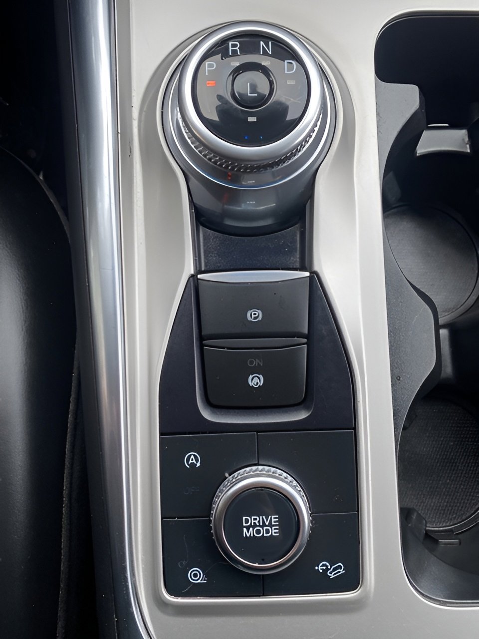 Used 2023 Ford Explorer XLT w/ Equipment Group 202A image 55