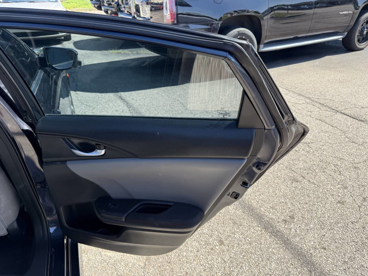 Used 2018 Honda Civic EX image 15
