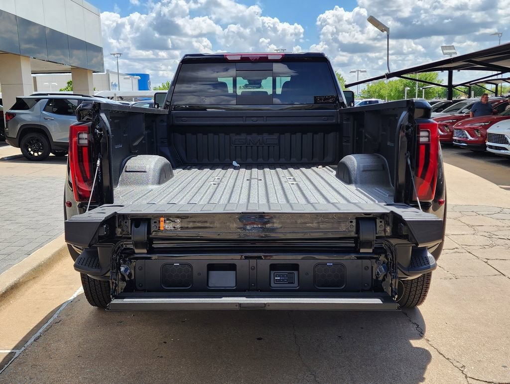 New 2026 GMC Sierra 3500 Denali Ultimate image 54