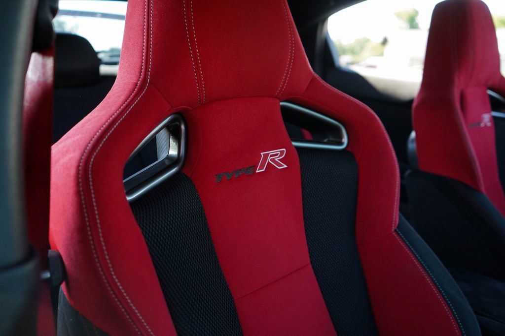 Used 2019 Honda Civic Type R image 13