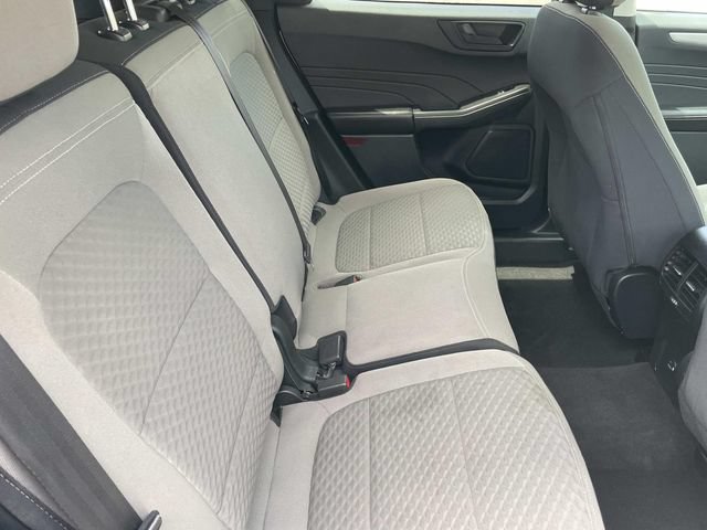 Used 2022 Ford Escape SE FWD image 34