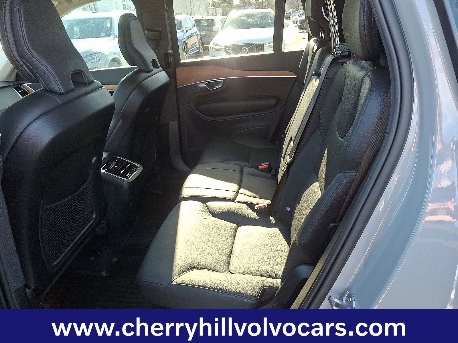 Certified 2024 Volvo XC90 B6 Plus w/ Protection Package Premier image 11