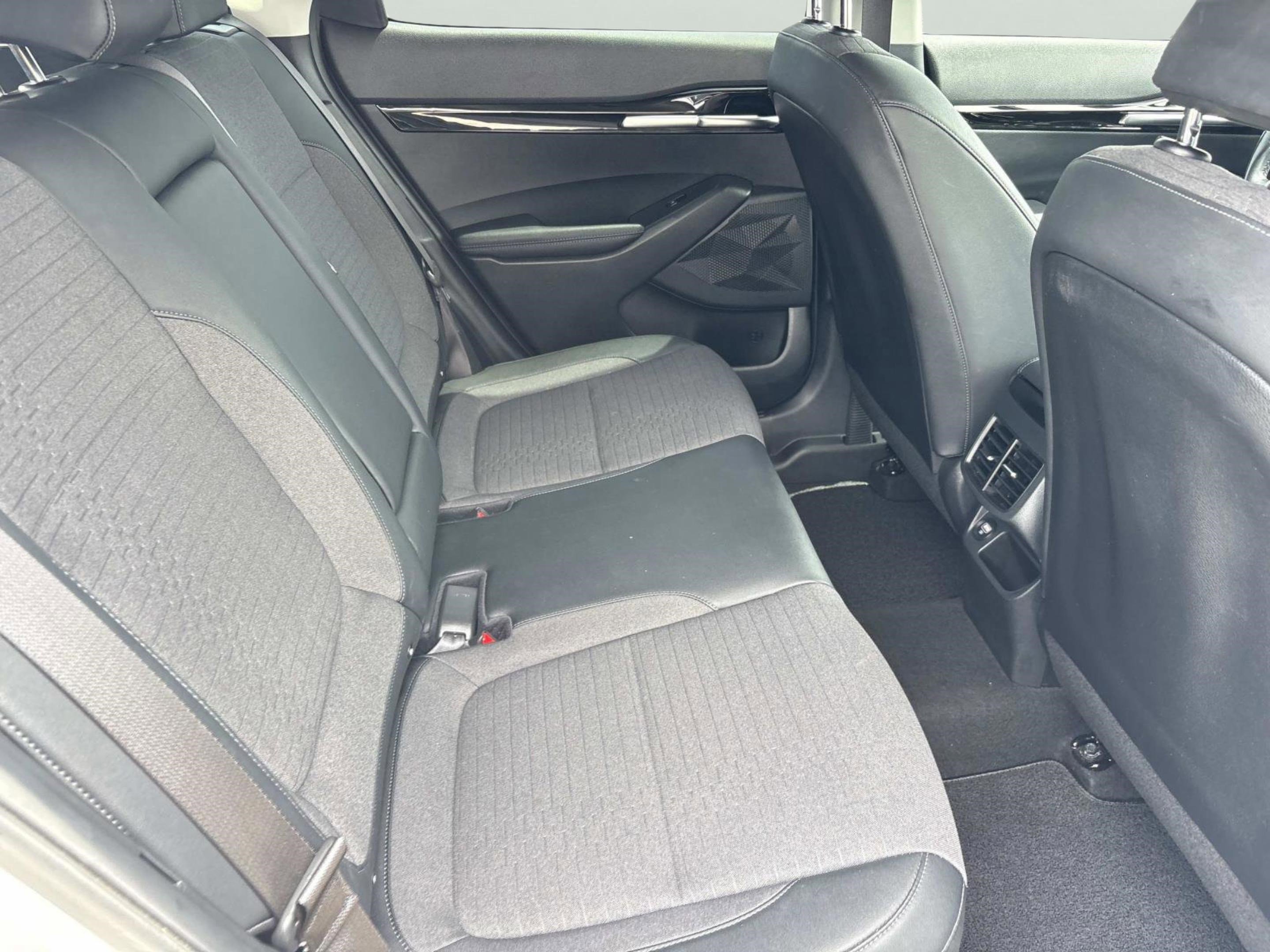 Used 2023 Kia Seltos S FWD image 17