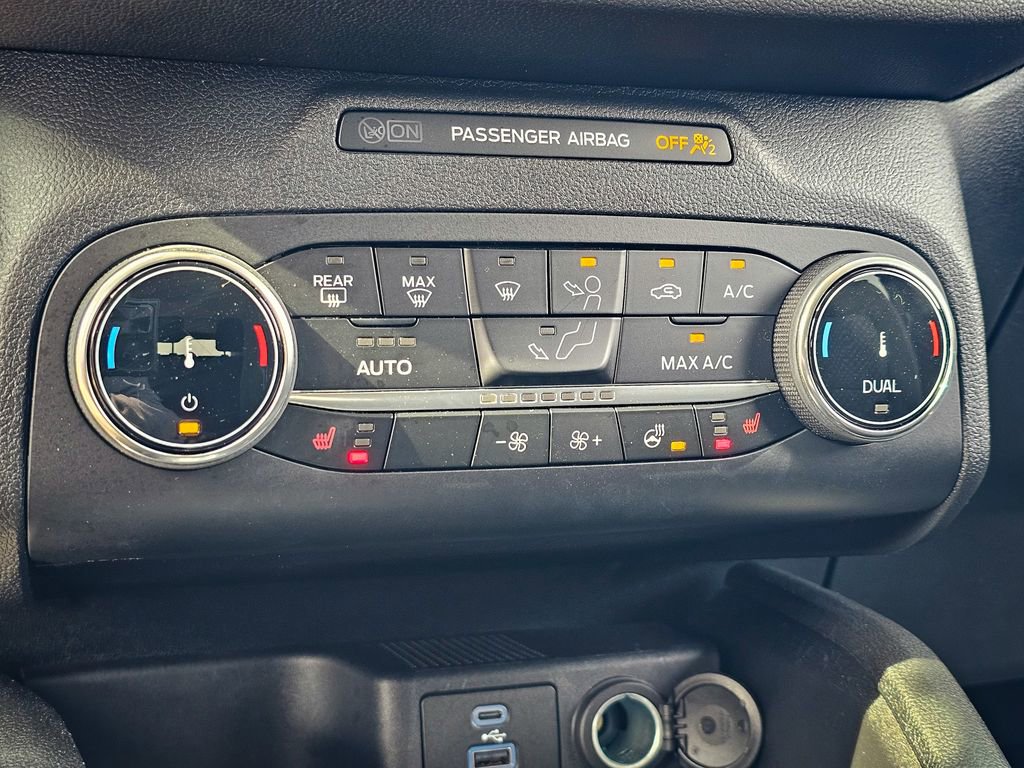 Used 2023 Ford Escape Active image 23