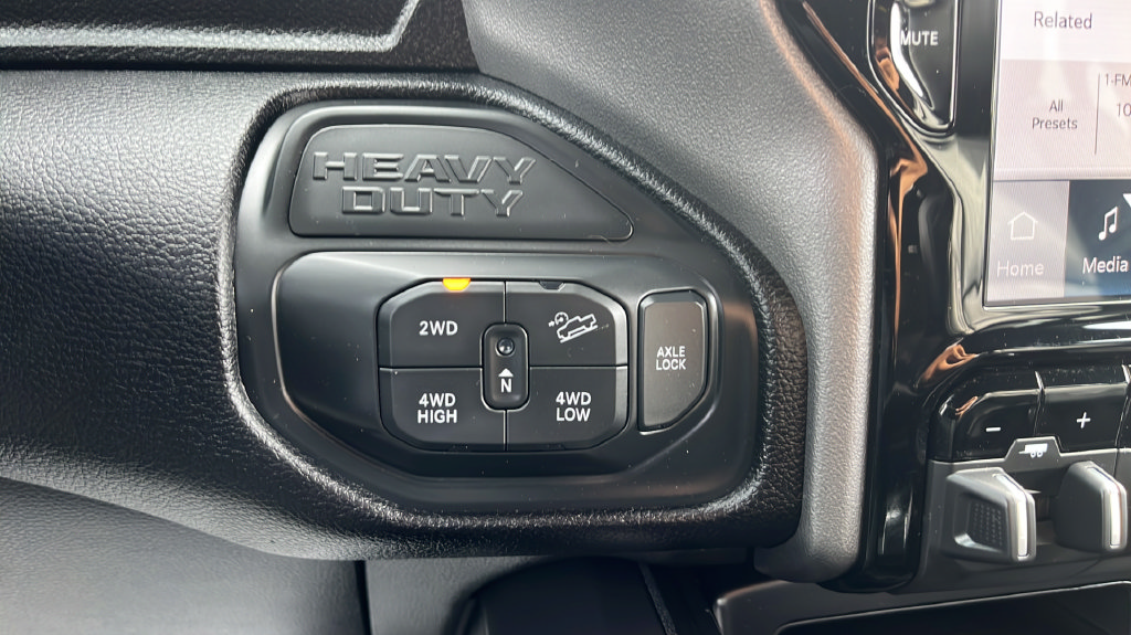 Used 2024 RAM 2500 Rebel w/ Towing Technology Group AWD/4WD image 21