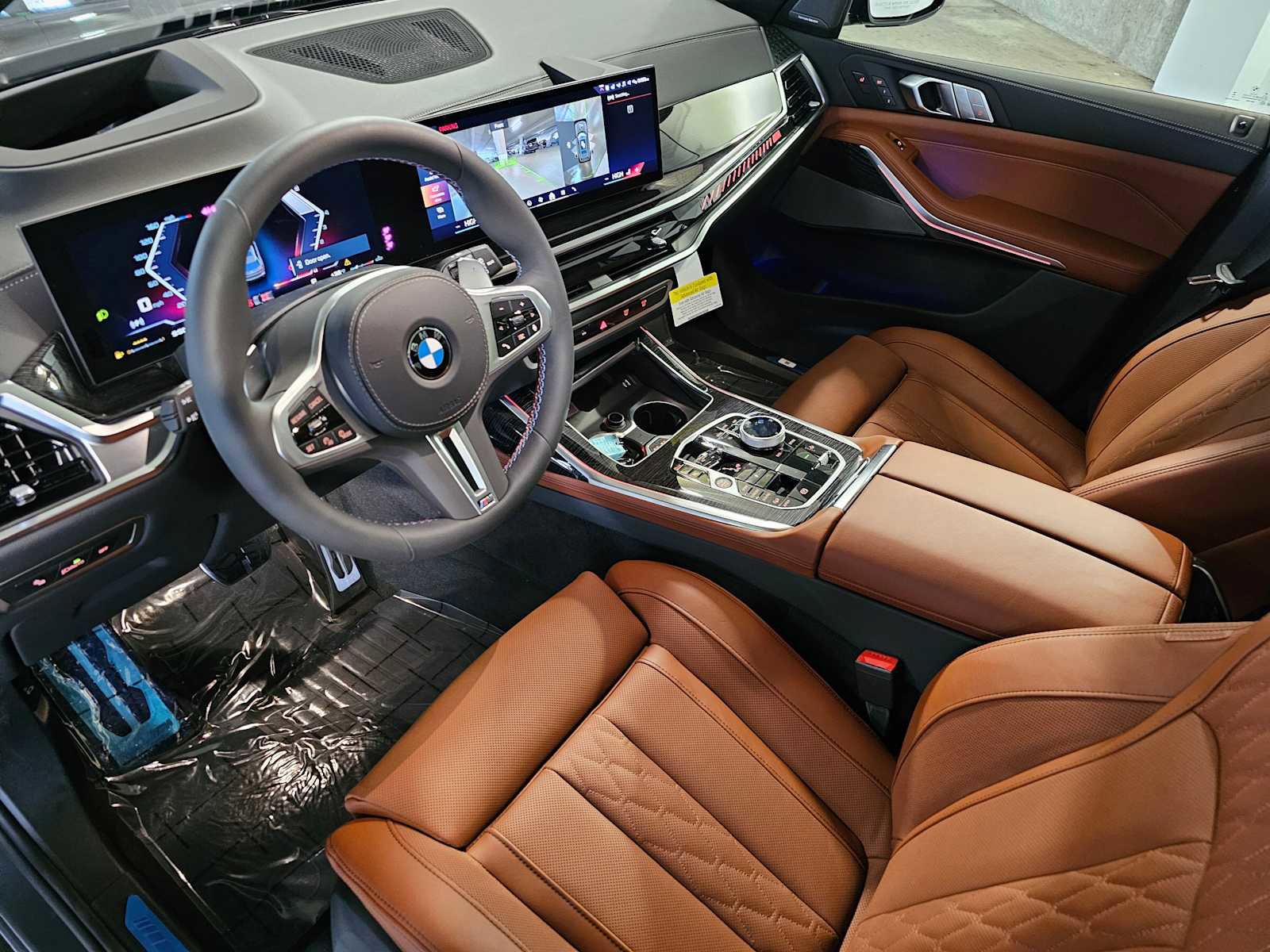 New 2026 BMW X7 M60i image 2