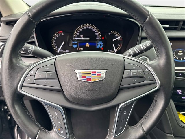 Used 2019 Cadillac XT5 Luxury image 24