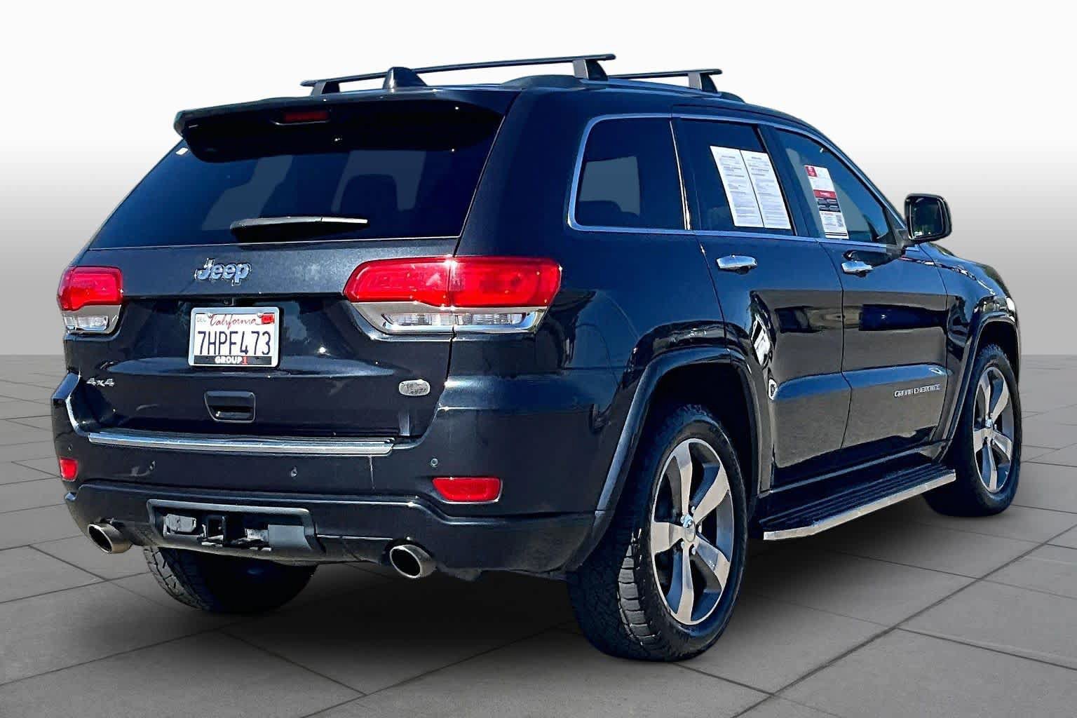 Used 2014 Jeep Grand Cherokee Overland AWD/4WD image 12