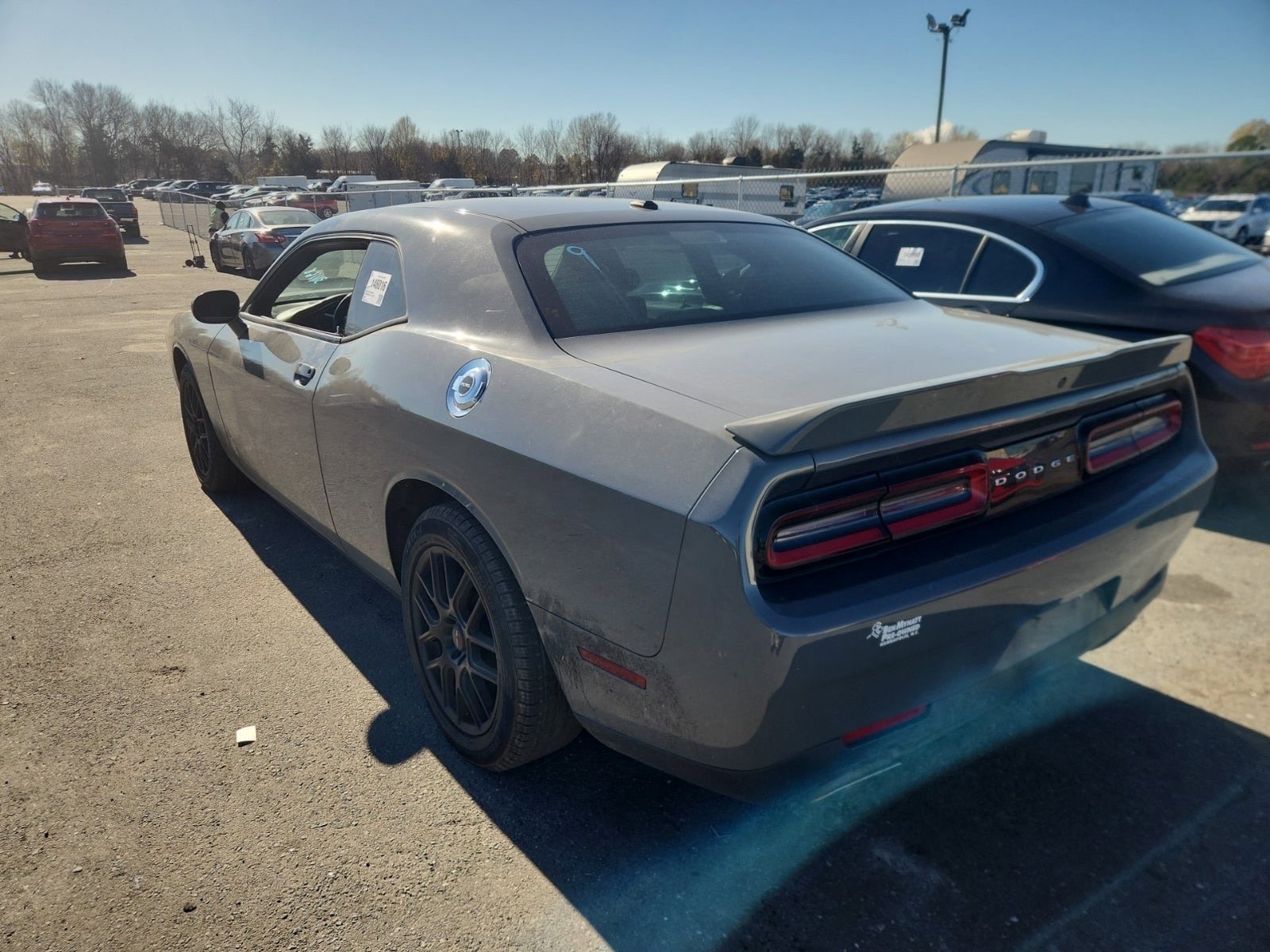 Used 2018 Dodge Challenger SXT image 3