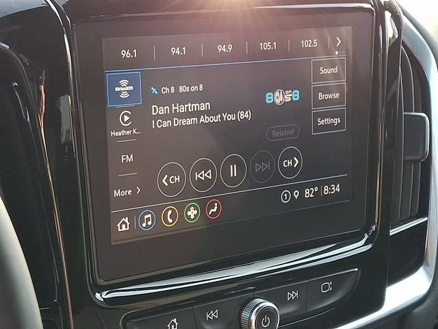 Used 2023 Chevrolet Traverse LT AWD/4WD image 3