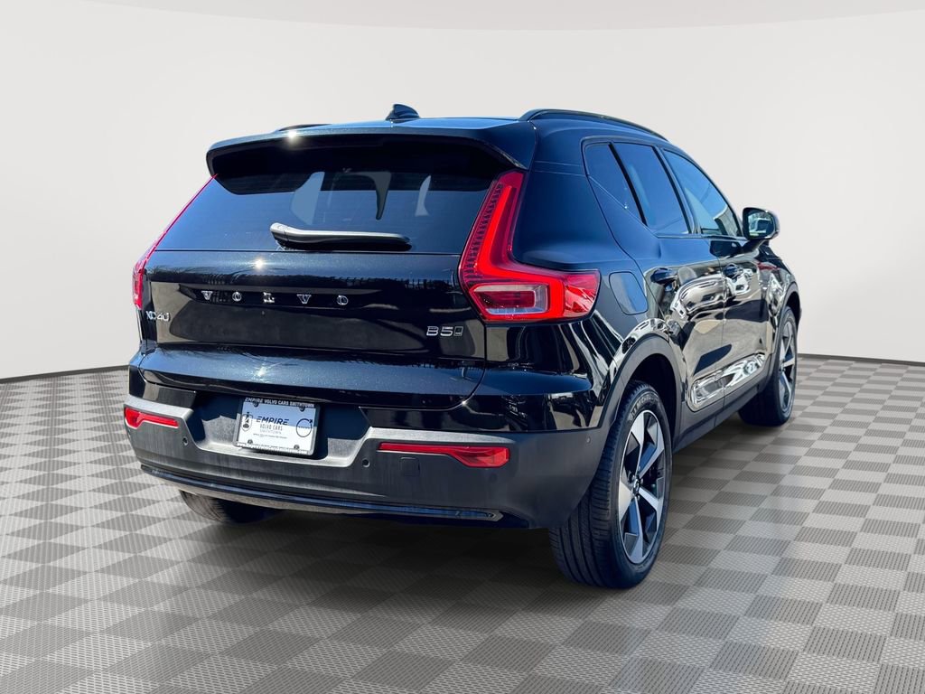 Certified 2026 Volvo XC40 B5 Plus w/ Protection Package Premier image 4