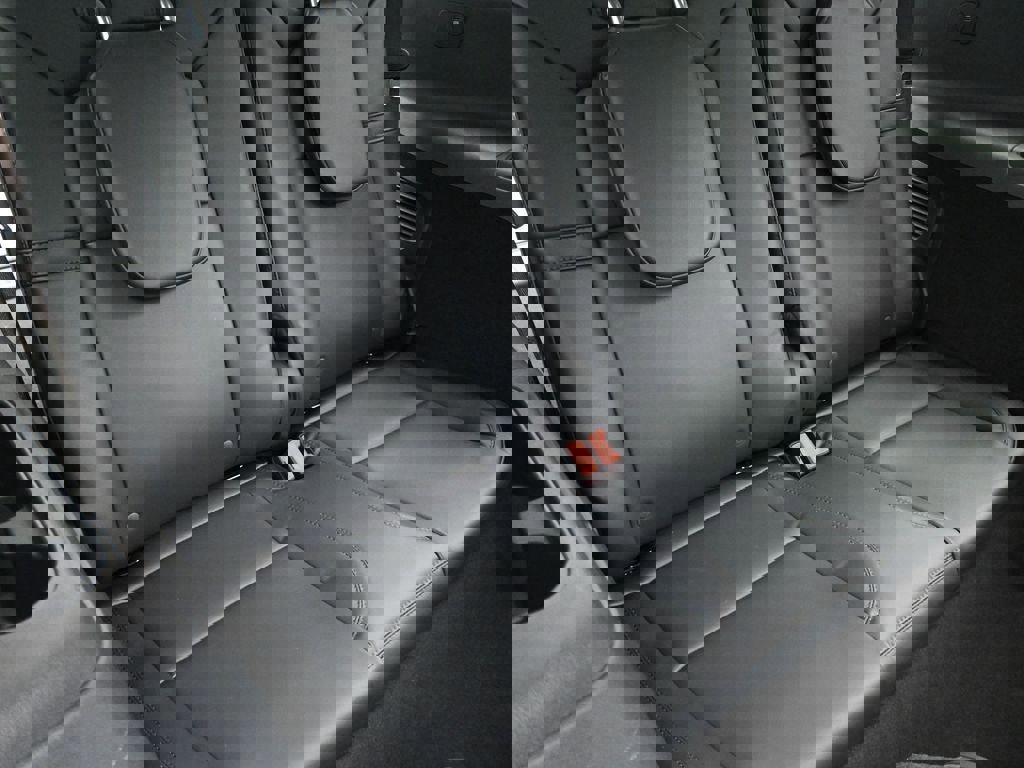 New 2026 Lincoln Aviator AWD image 33