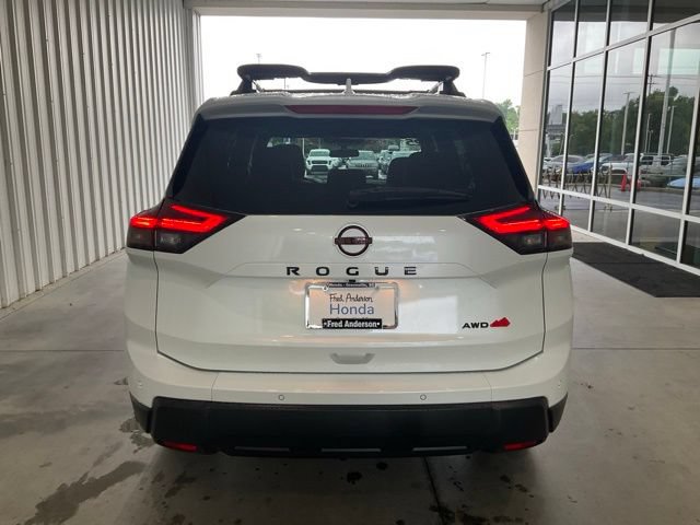 Used 2025 Nissan Rogue SV AWD/4WD image 20