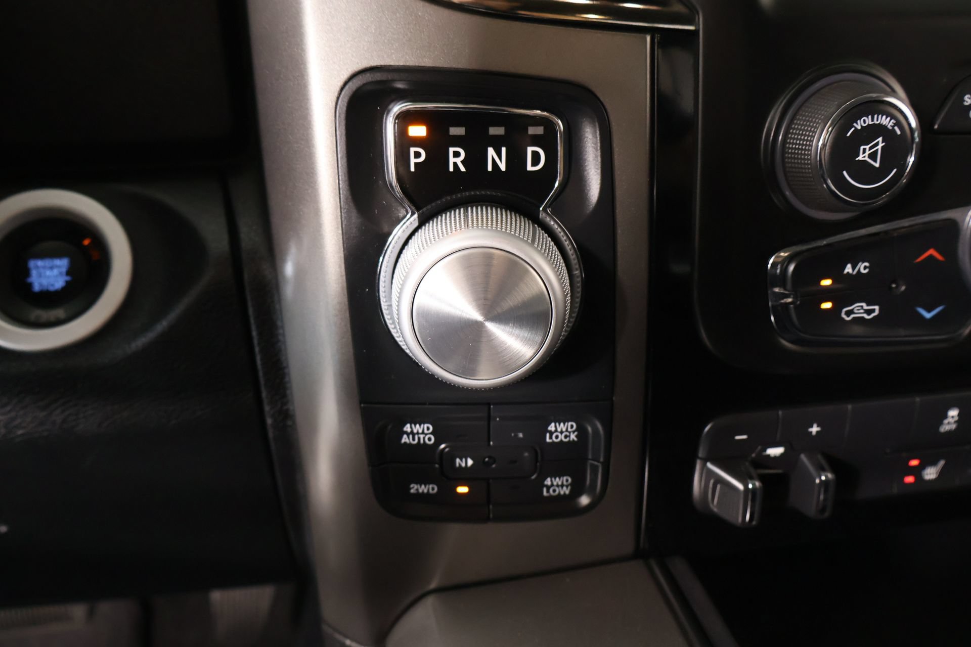 Used 2018 RAM 1500 Sport w/ Convenience Group AWD/4WD image 10