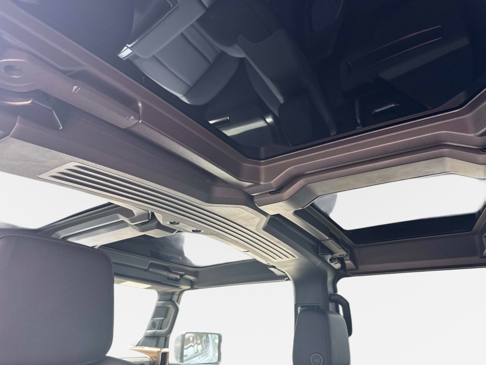 Used 2025 GMC Hummer EV 3X AWD/4WD image 44