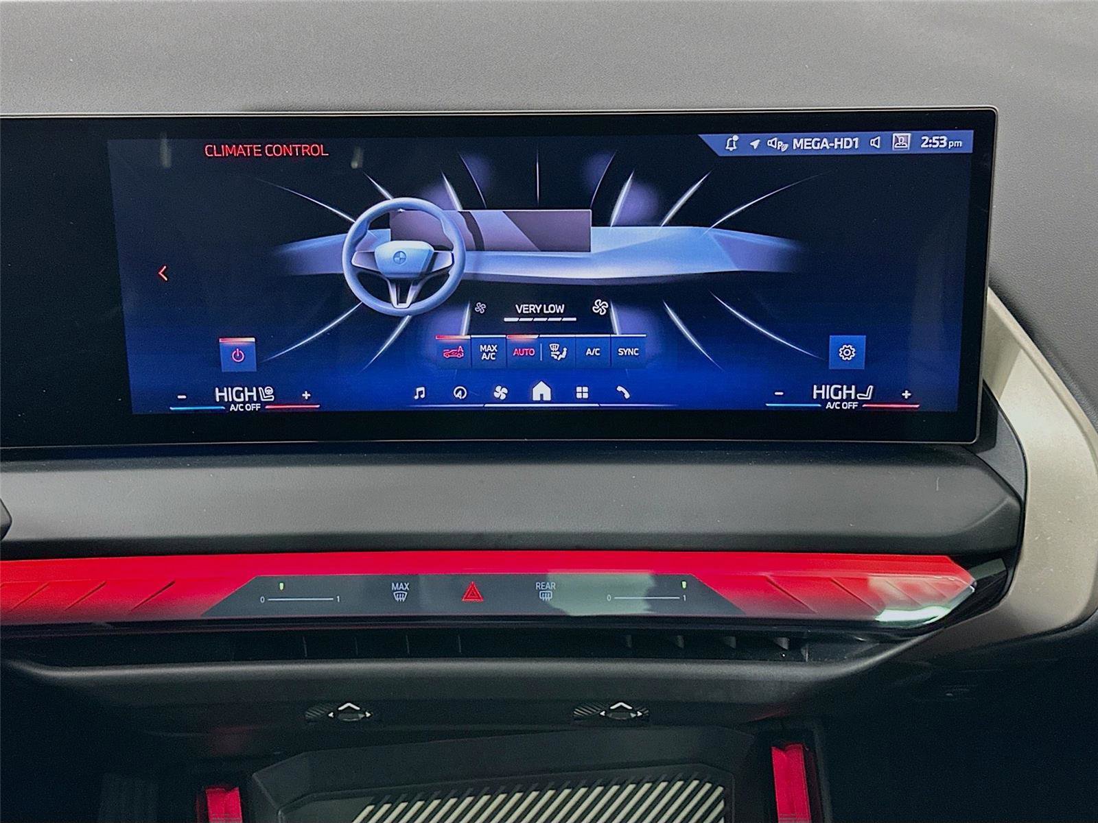 Used 2025 BMW X3 xDrive30i w/ Convenience Package image 16